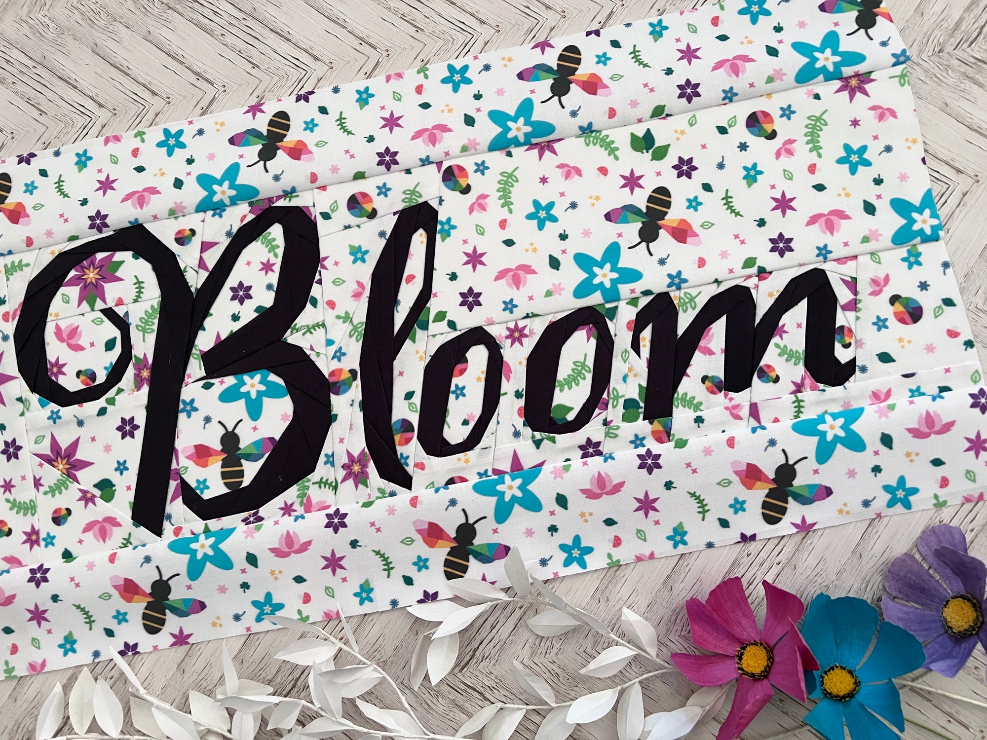 Bloom in Script Paper Pieced Pattern